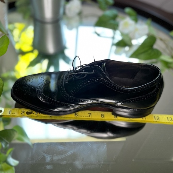 Bostonian Wingtip Oxford Leather Black Dress Shoes (EUC)​​​ - Picture 16 of 16